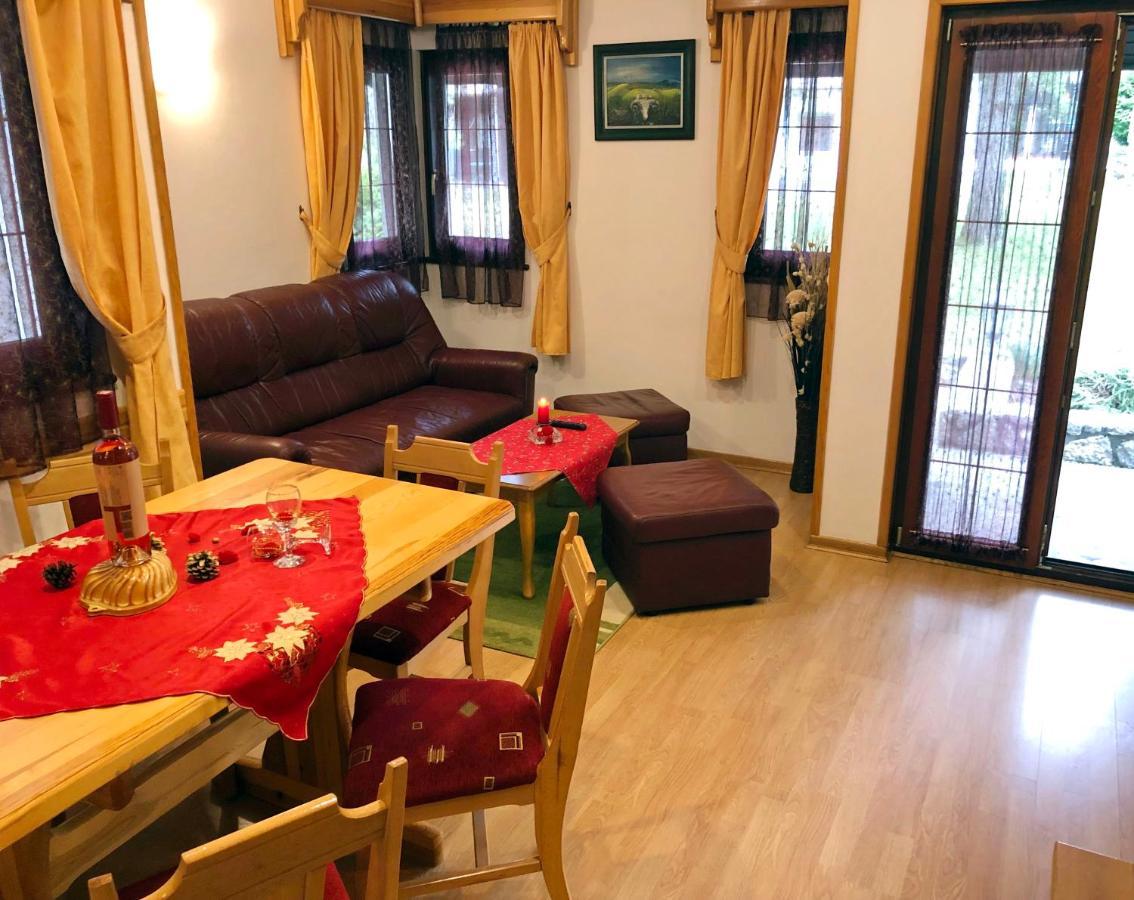 Kraljevi Konaci - Najam Kuca Na Zlatiboru Leilighet Eksteriør bilde